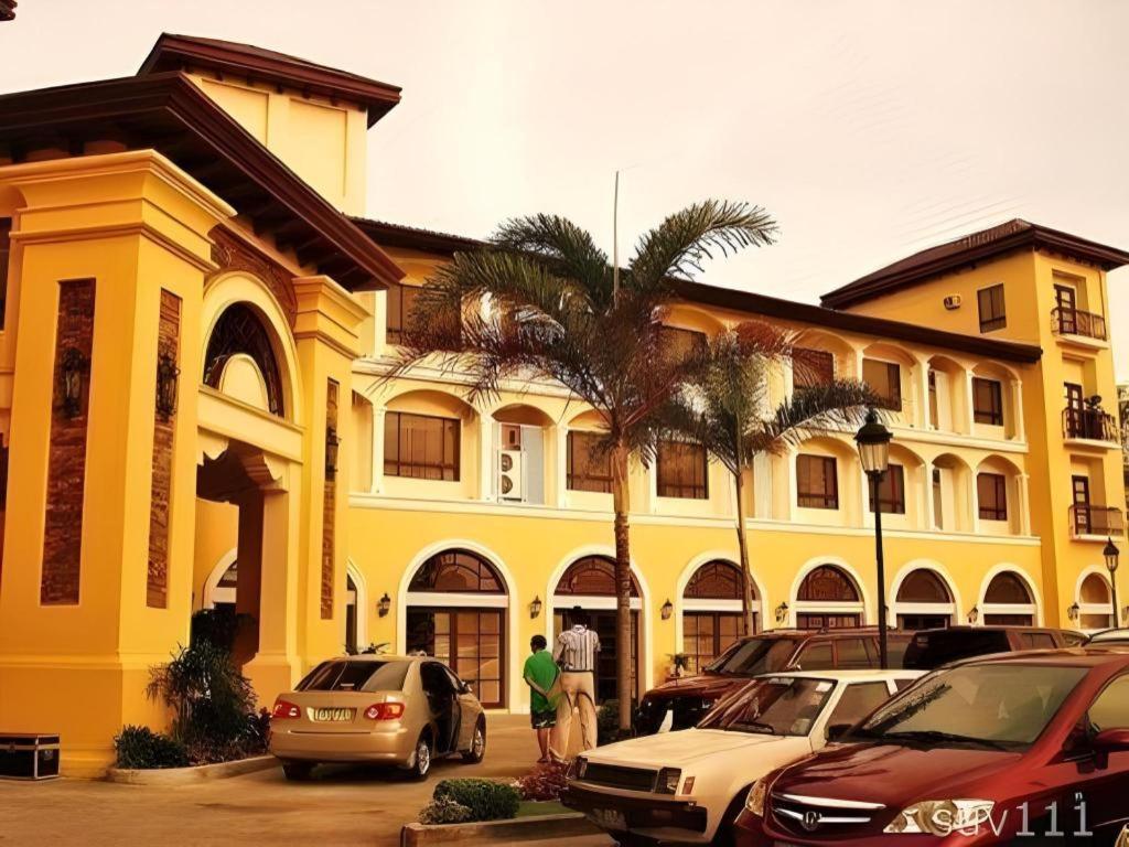 Planta Centro Bacolod Hotel & Residences Exterior foto